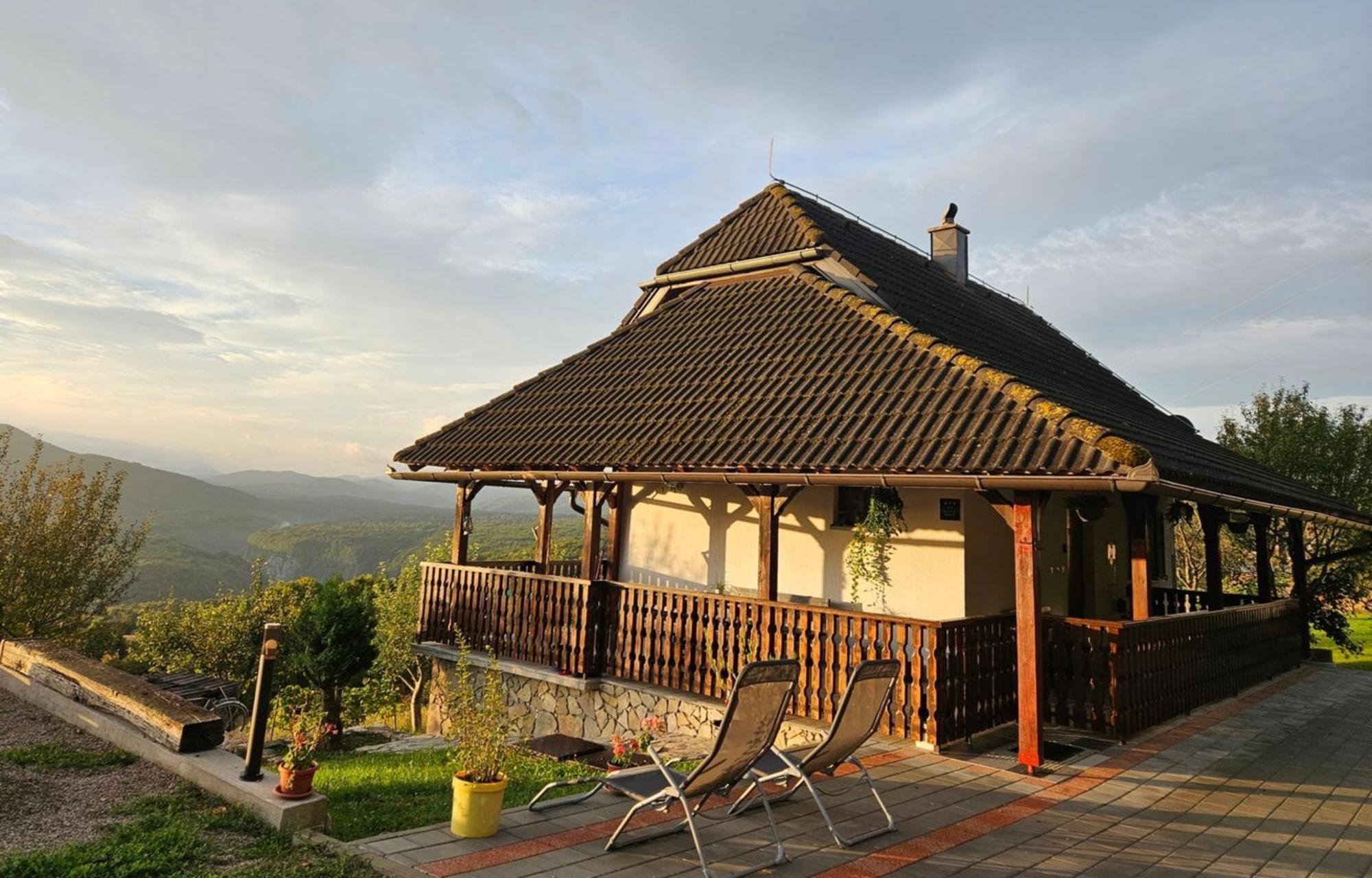 Cozy House Zivko With Balcony Villa Plitvicka Jezera Exterior photo